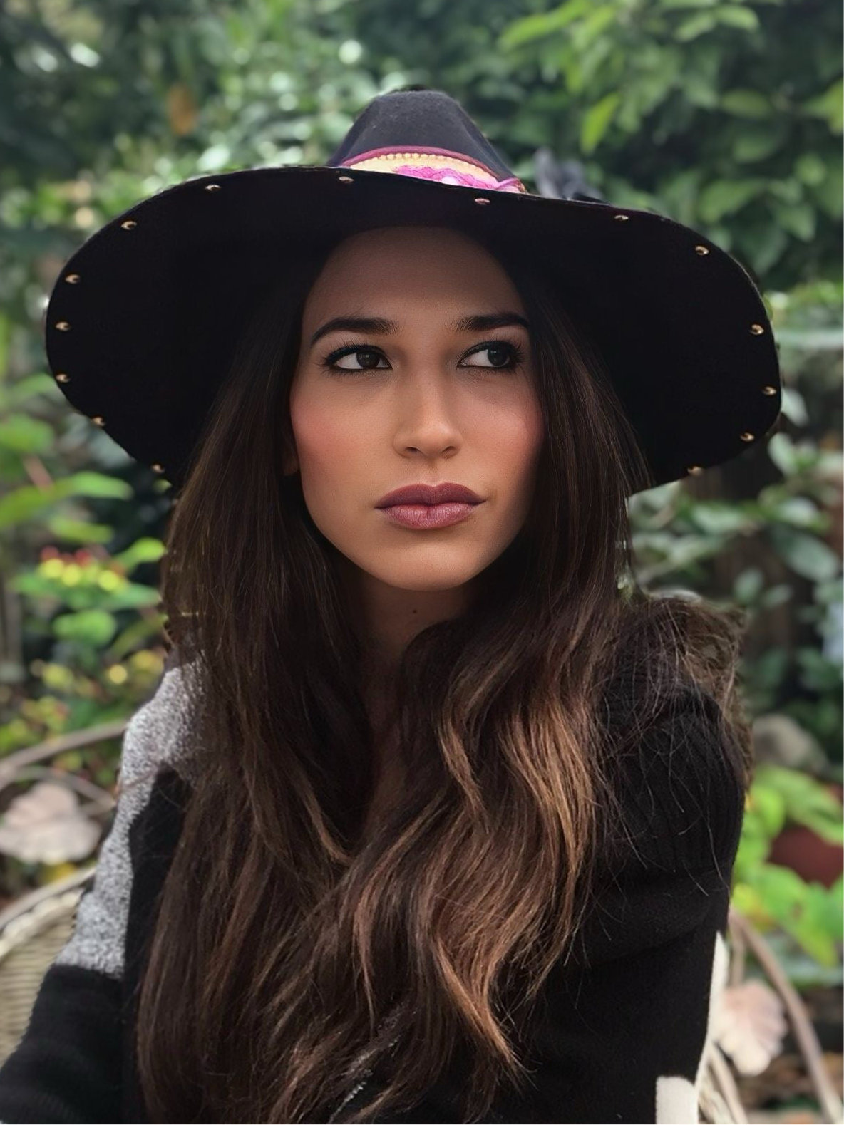 Hat  Wide brimmed fedora
